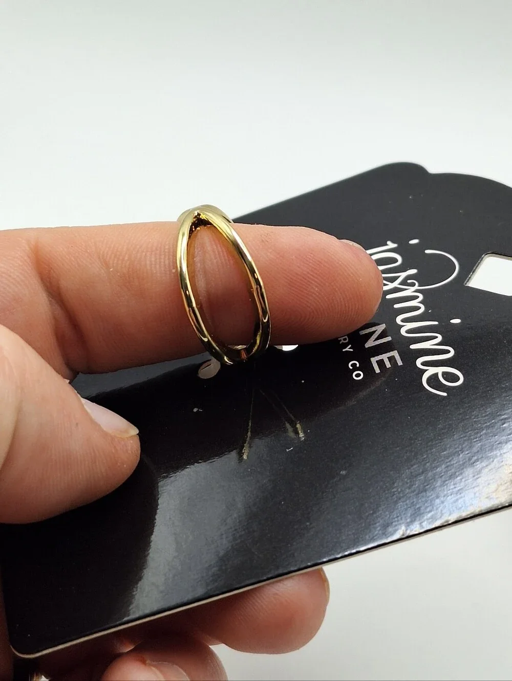Jasmine polished gold